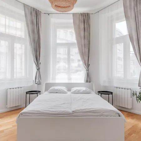 Prague Days - Elegant Studios Near Wenceslas Square Exterior photo