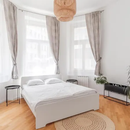 Prague Days - Elegant Studios Near Wenceslas Square Exterior photo